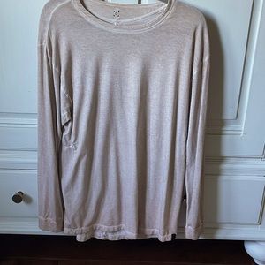 Lululemon long sleeve tan color tee